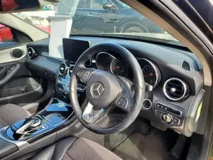 Mercedes-Benz C200 2015 Matt Black
