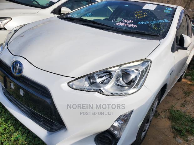 Toyota Aqua 2015 Off White - thumbnail 6