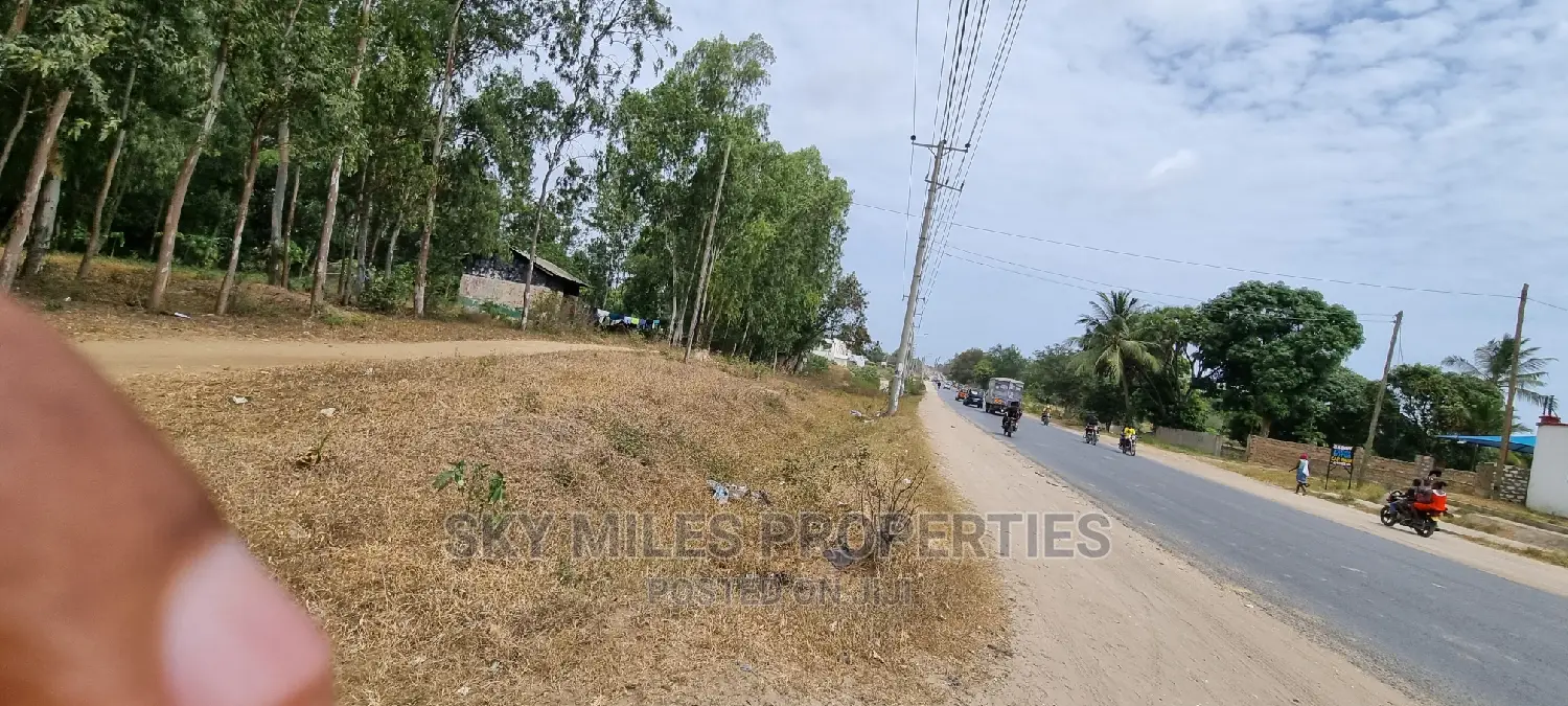 Commercial 1 Acre Land on Sale Mtwapa Touching the Highway.