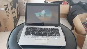 Laptop HP EliteBook 820 G3 8GB Intel Core I5 SSD 500GB