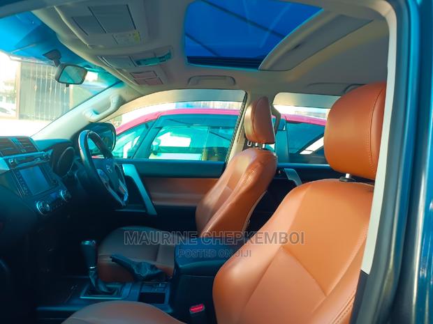 Toyota Land Cruiser Prado 3.0 D-4d (190 Hp) 7 Seats 2015 Gray - thumbnail 9