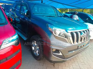 Toyota Land Cruiser Prado 3.0 D-4d (190 Hp) 7 Seats 2015 Gray
