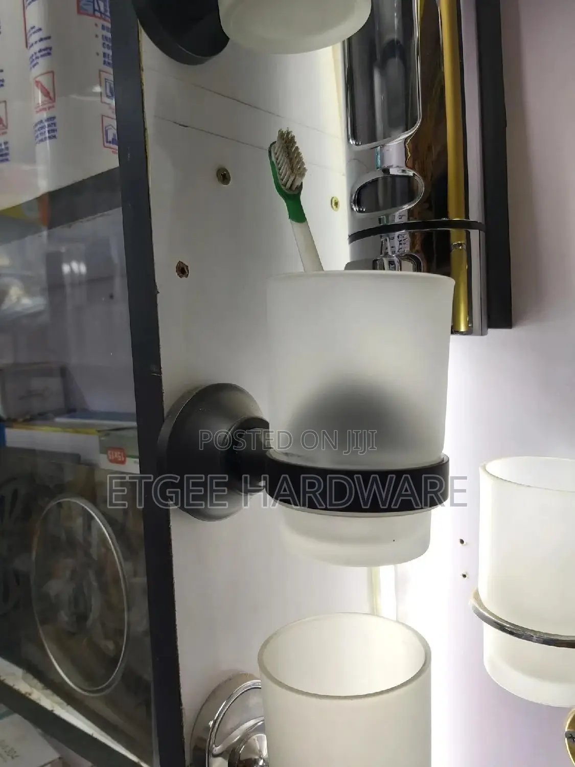 Heavy Toothbrush Holder