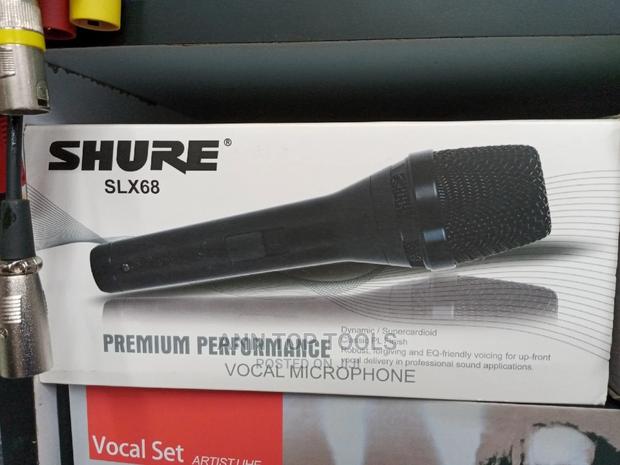 Shure Wireless Microphone - thumbnail 3