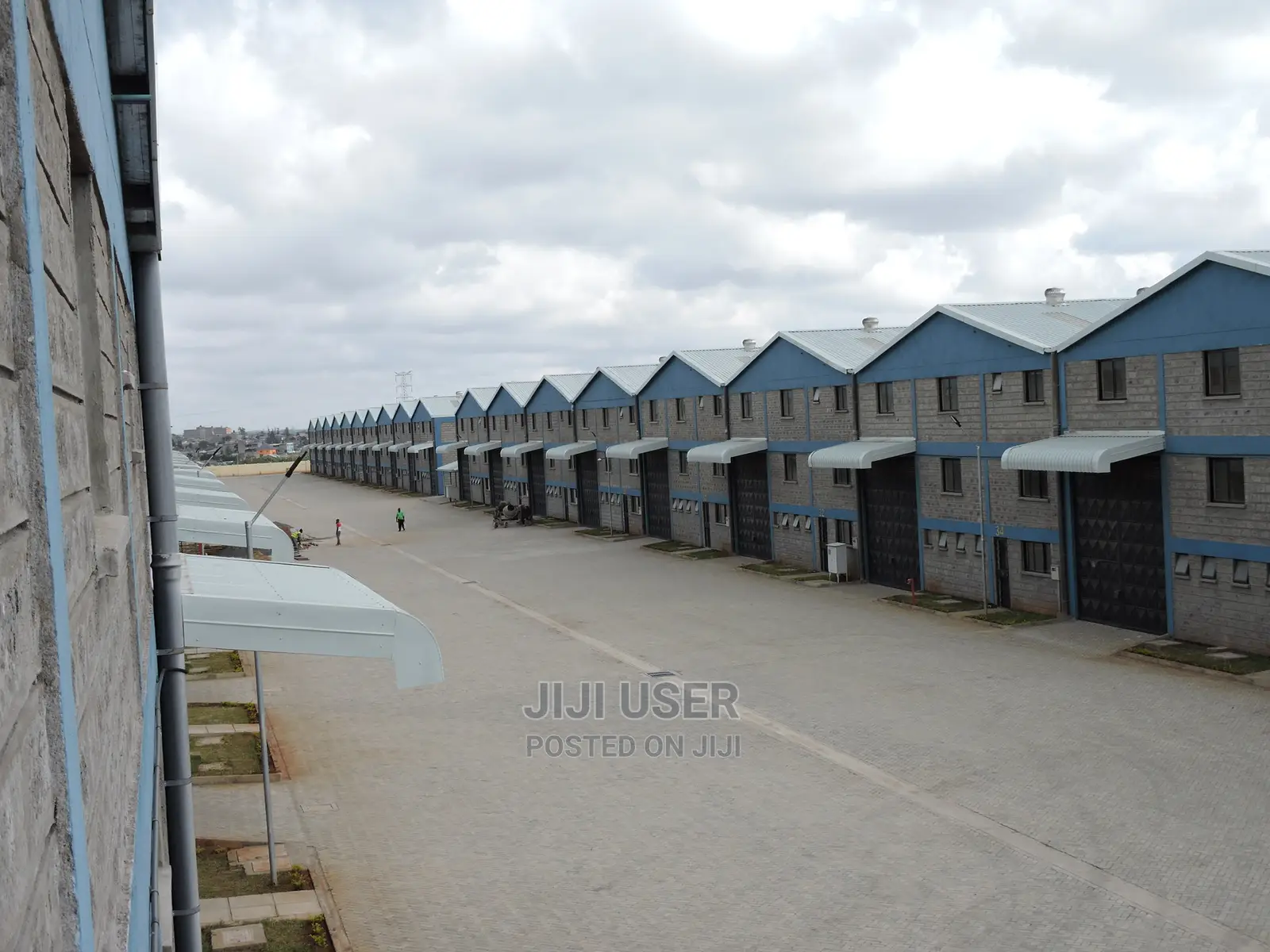 7,616 Sqft Warehouse For Sale/Rent