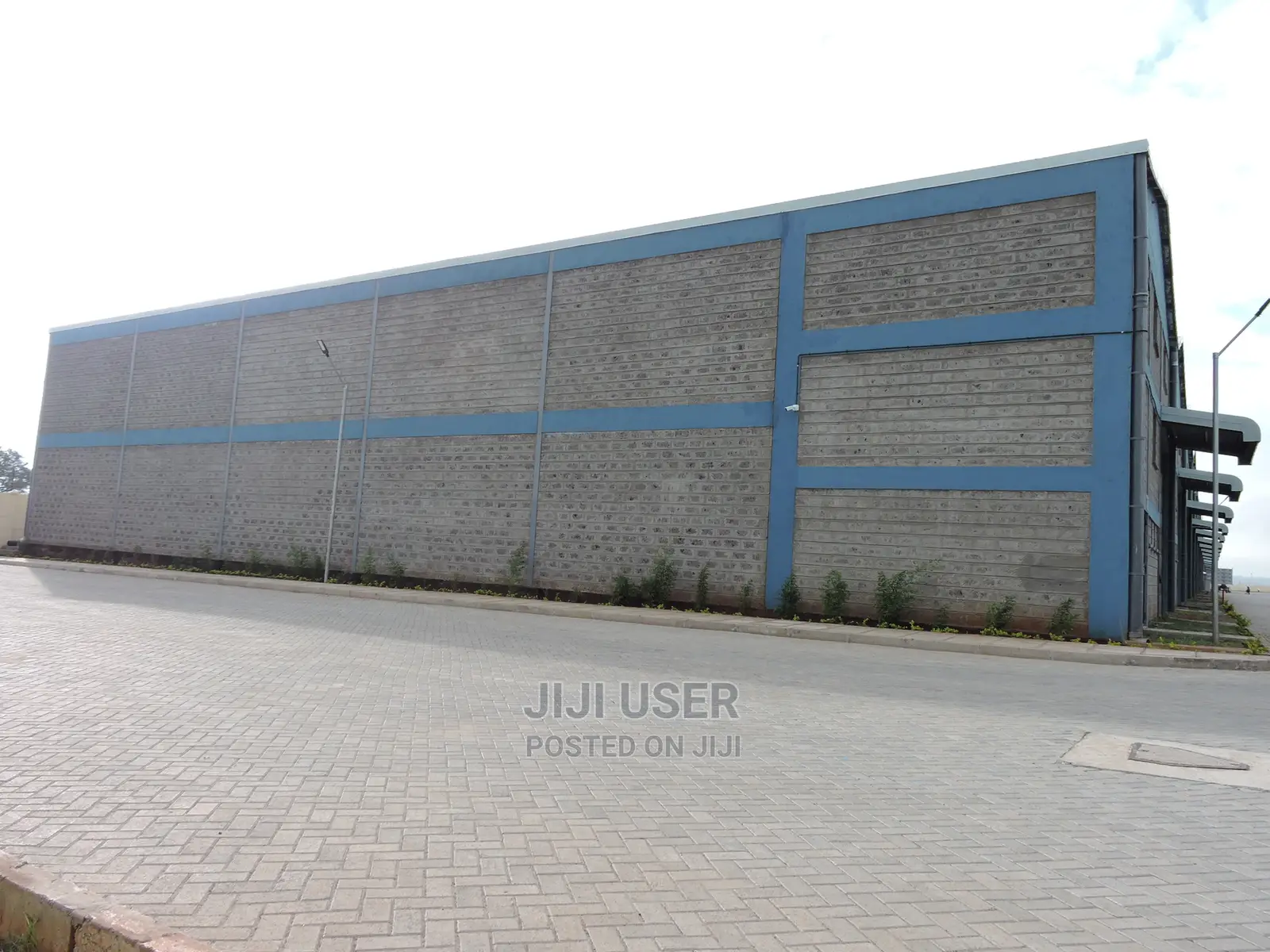 7,616 Sqft Warehouse For Sale/Rent