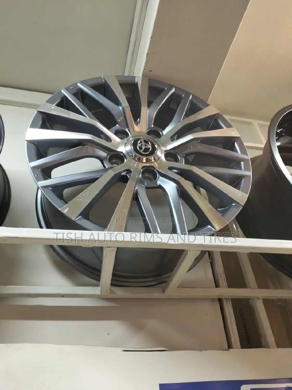 Size 20 Inch Landcruiser V8/Vx/Lexus LX 570 Rims Set