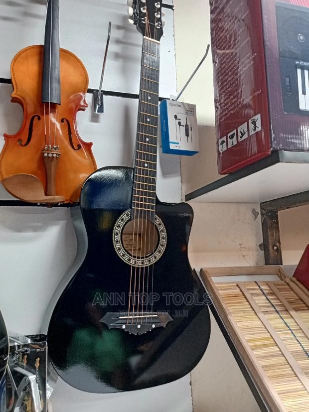 Acostic Quitar - main view