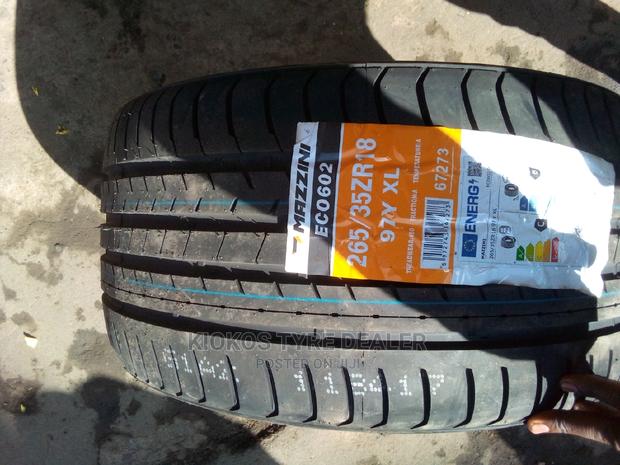 265/35r18 Mazzzini Tyre - main view