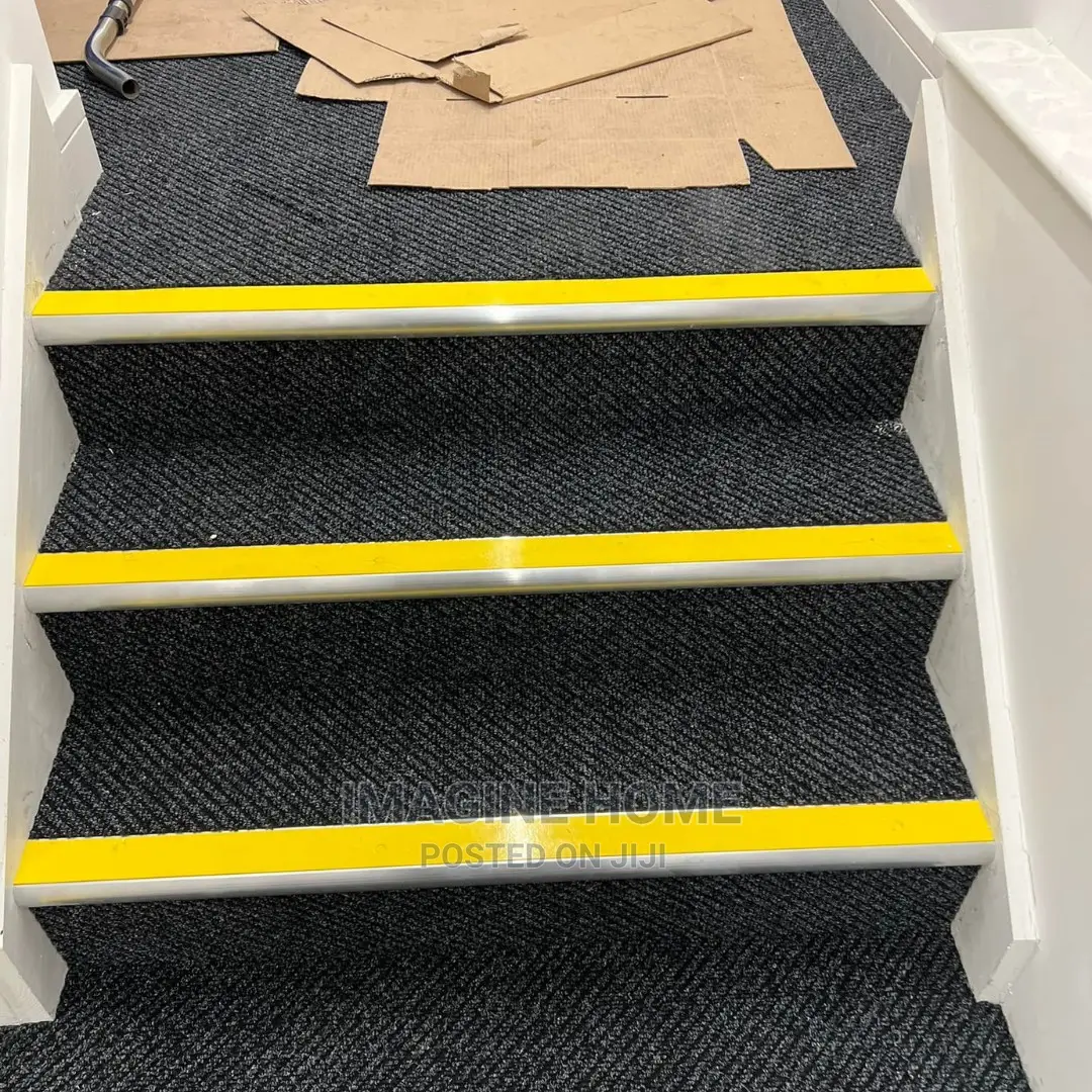 Grey Wall to Wall Carpets