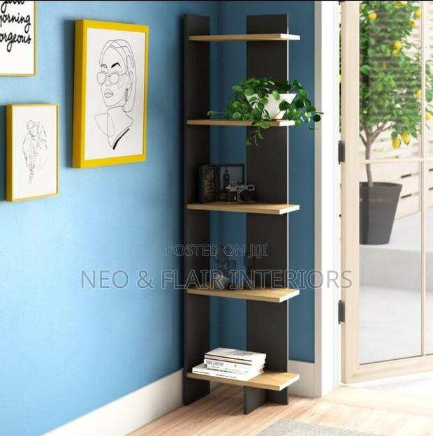 Shelf Unit