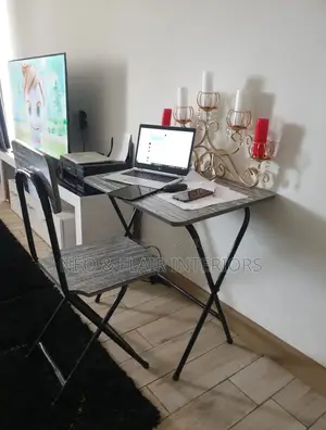 El Foldable Study Desk and Chair