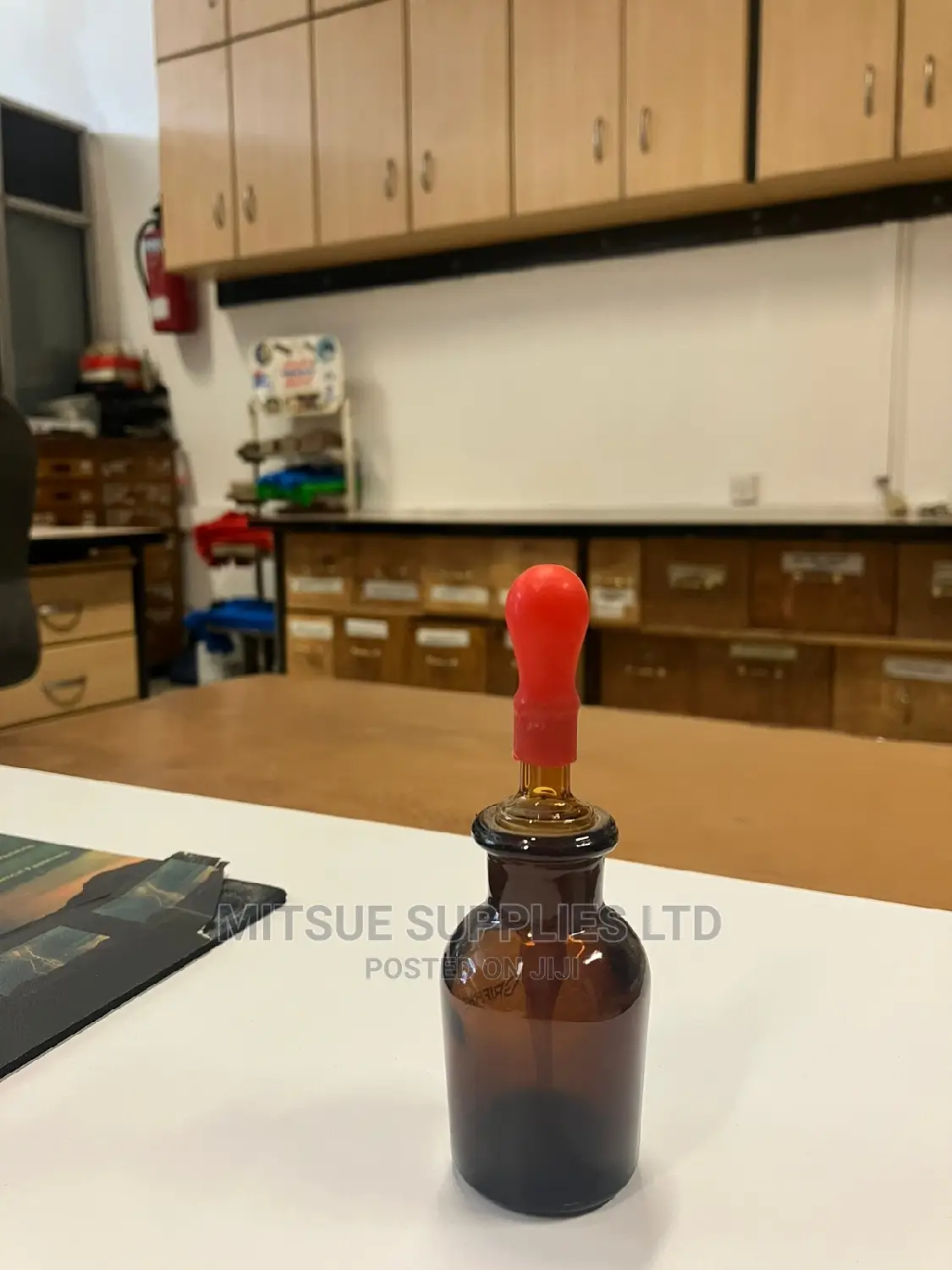 A Pair of Bottle Polystop Dropper 30ml- Amber