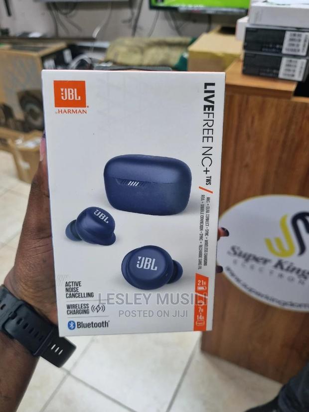 JBL Live Free Nc+ Tws Buds - main view
