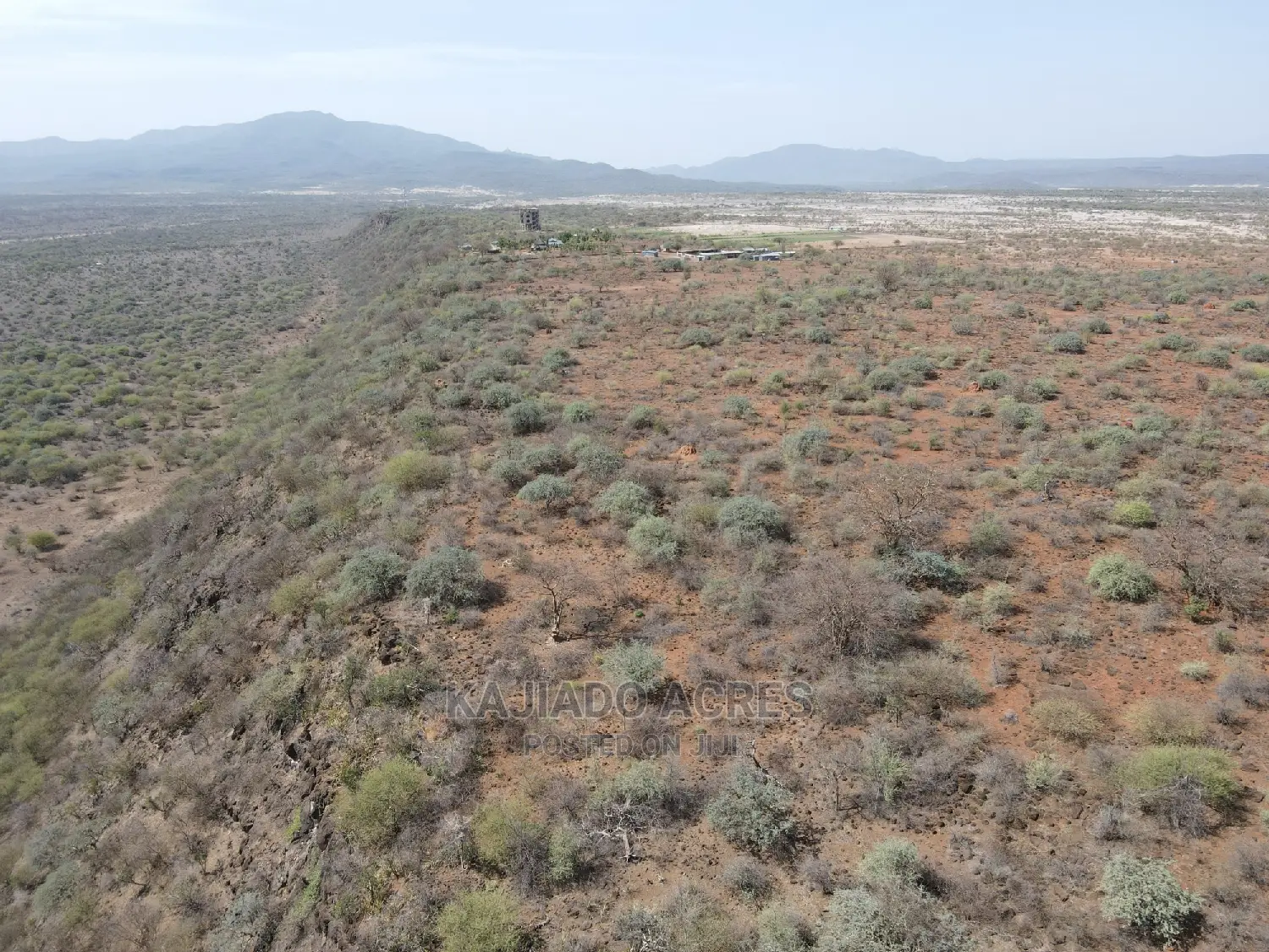 25 Acres Cliff End Property in Tinga at Per850k Acre