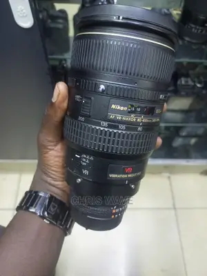 Nikon 80-400 Superior Vr Telephoto Lens