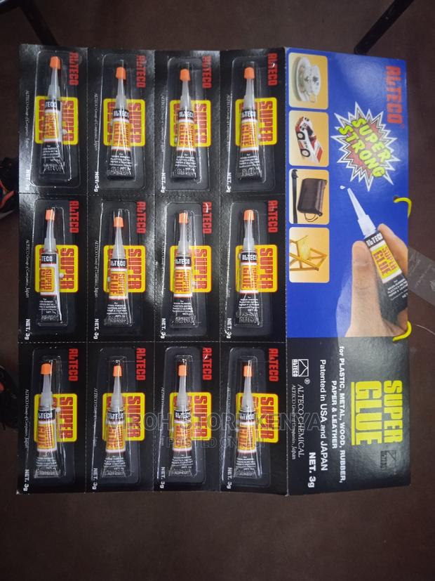 Superglue 12pcs Dozen - main view