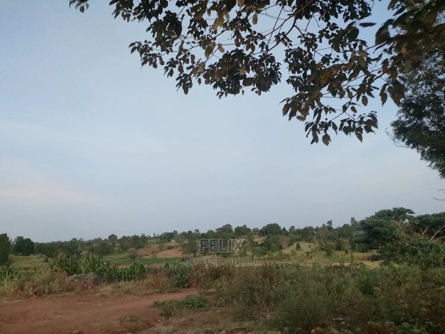3 Acres Sagana/ Karatina Highway Kiangwachi