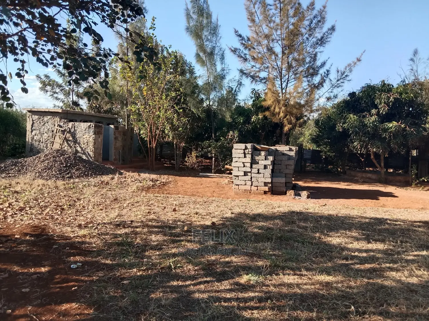 1 Acre Sagana /Rukanga