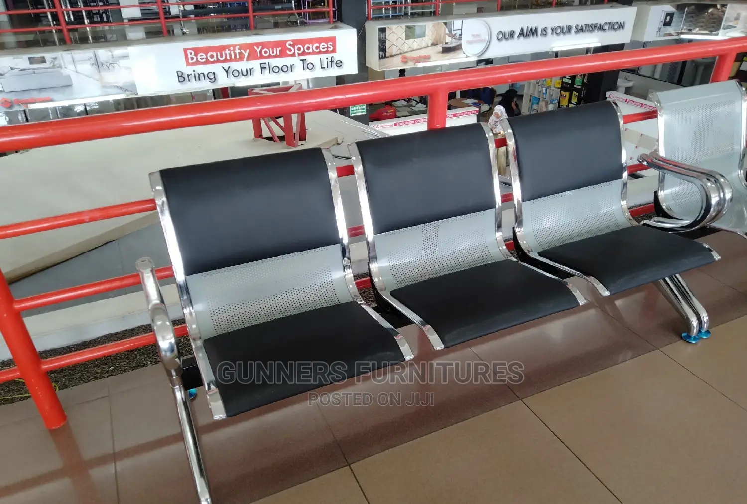 Airport Padded Link Chair.