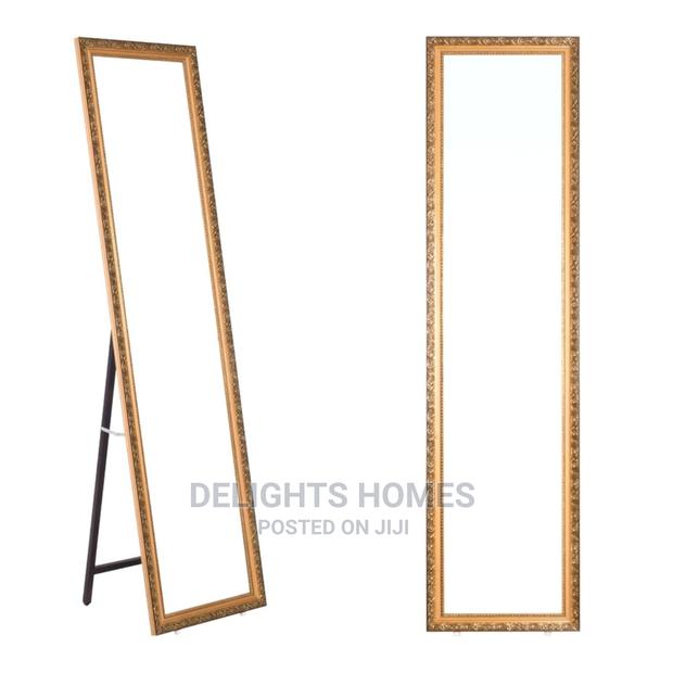 Stand Alone Mirror