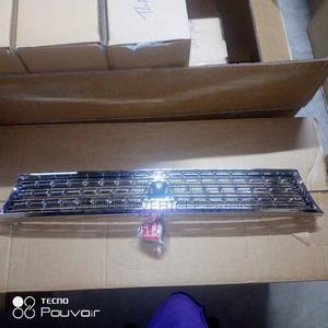 Grill Toyota AE100 Chrome - main view