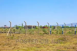 Residential Plots in Kamakis^ CM