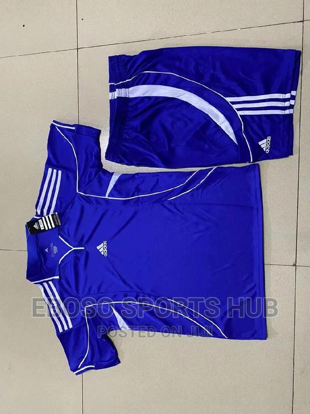 Football Kits - thumbnail 3