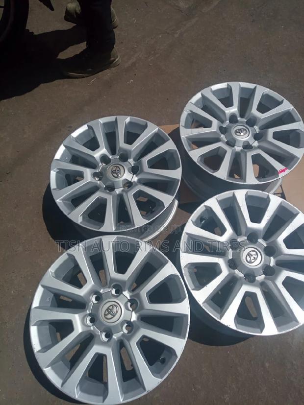 Landcruiser Prado/Hilux/Fortuner 18 Inch Rims Set Ex Japan
