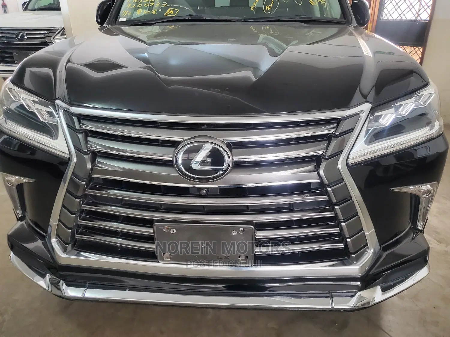 Lexus LX 2018 Matt Black