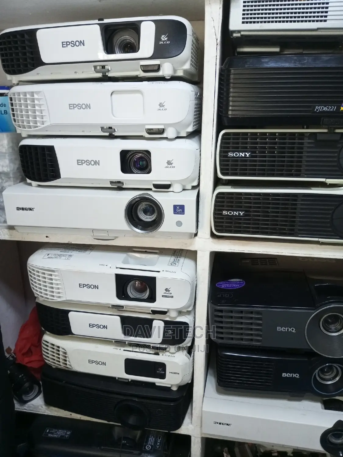 Projector Service Center