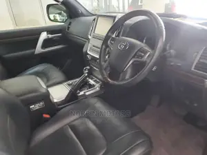 Toyota Land Cruiser 2017 Beige