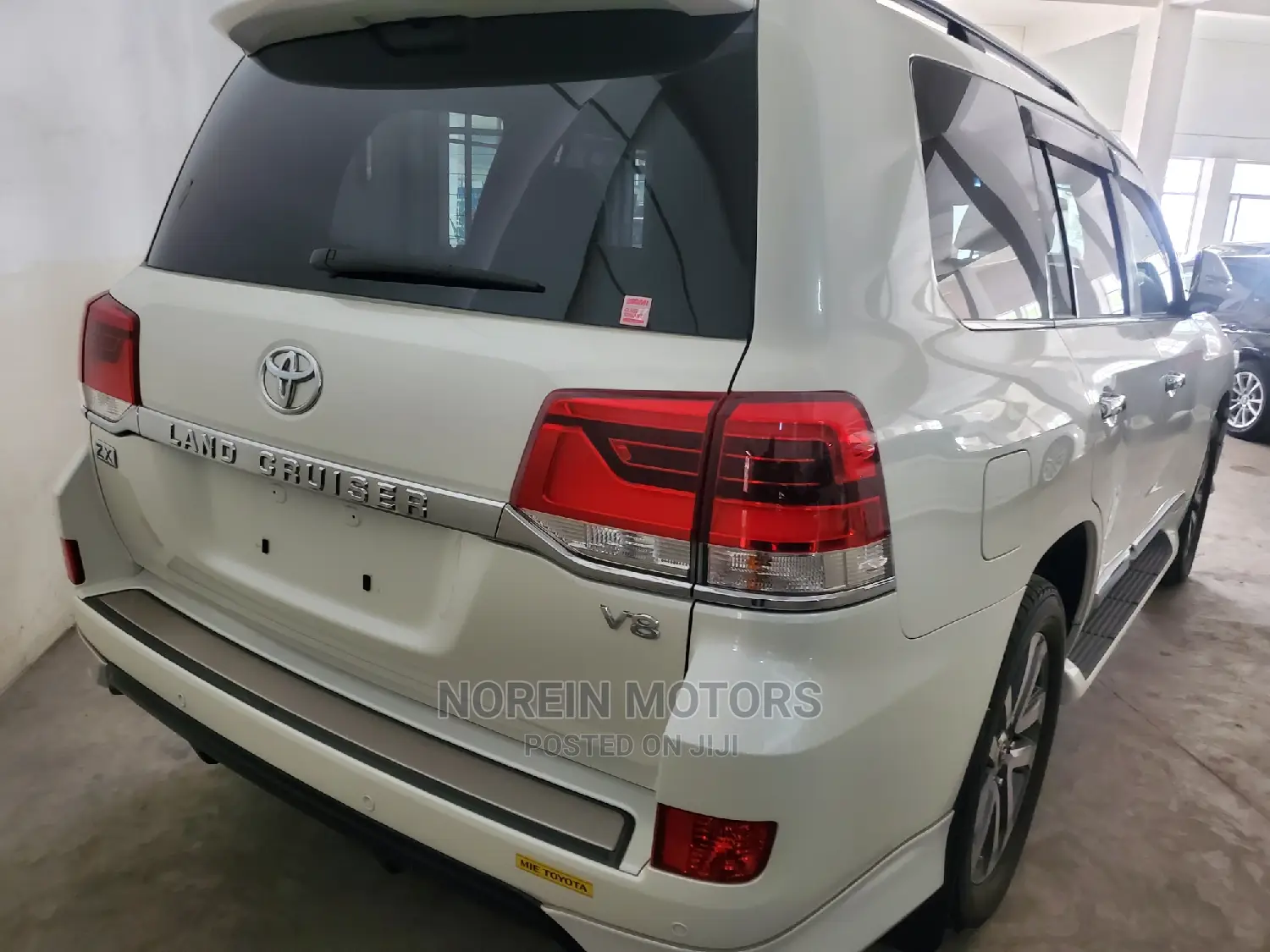 Toyota Land Cruiser 2017 Beige