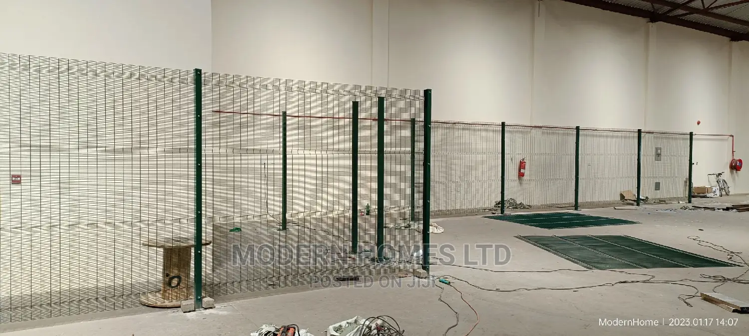 Godowns Partition With Anti-Climb Mesh Fence