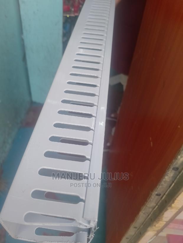 60*50 Perforated Trunking - thumbnail 3