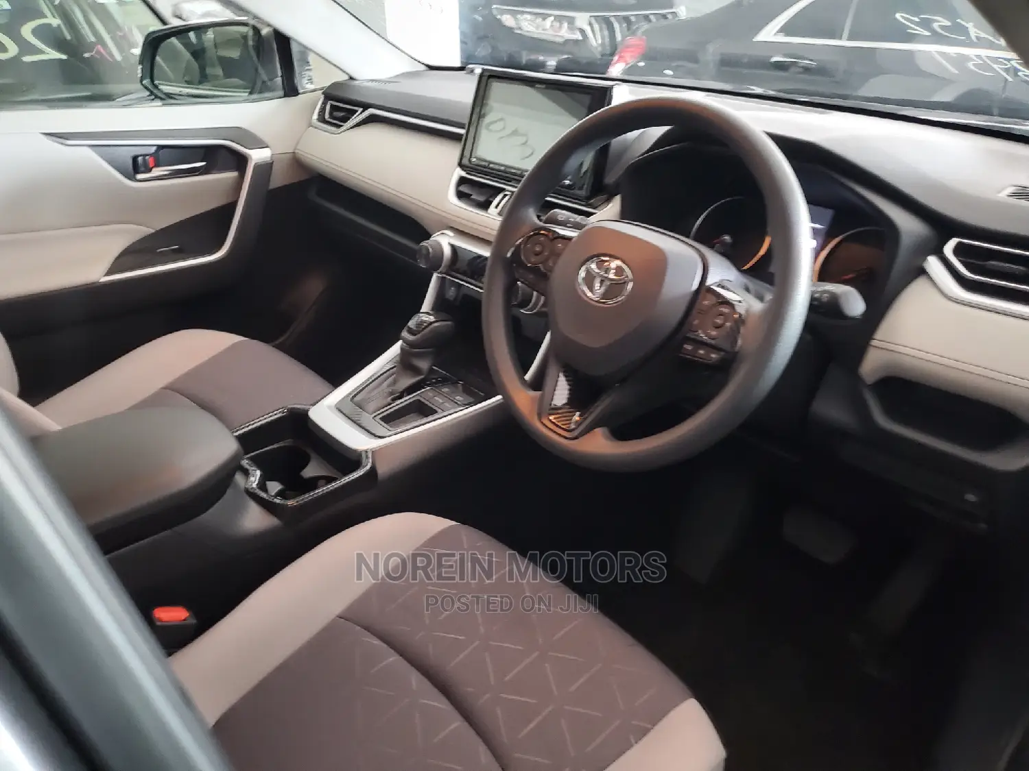Toyota RAV4 2021 Gray