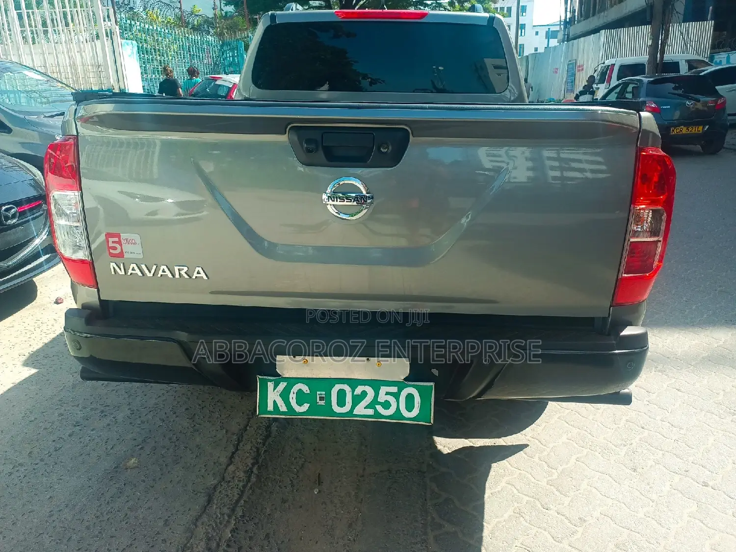 Nissan Navara 2021 Gray