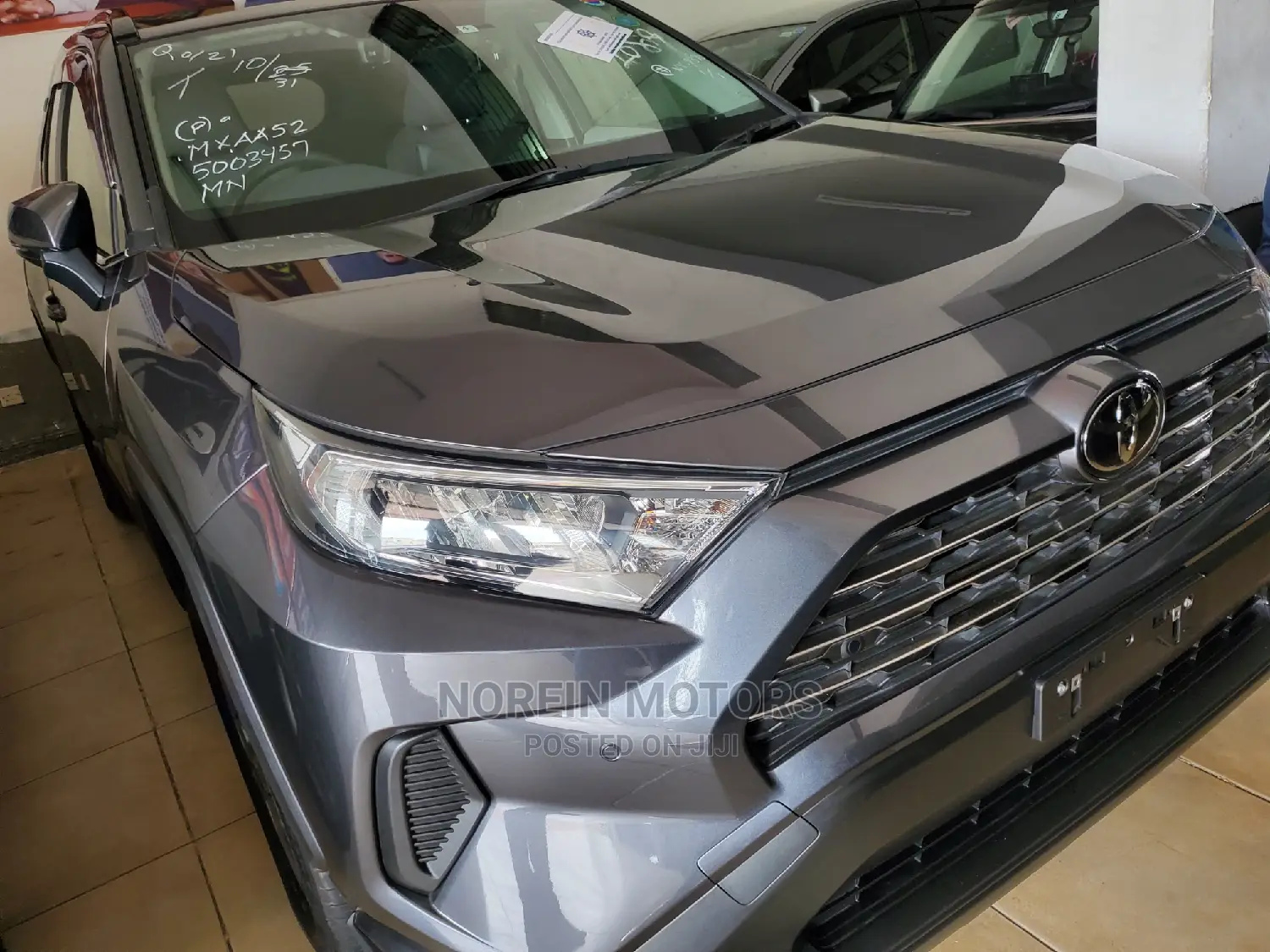 Toyota RAV4 2021 Gray