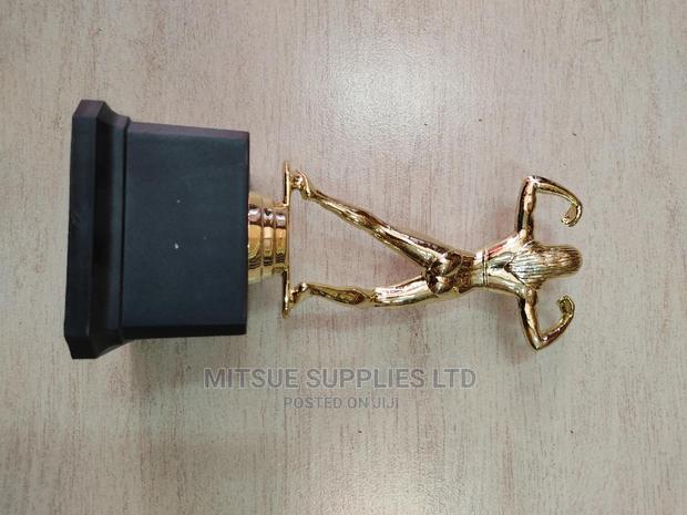 Female Body Building Trophy 11.3 Inches