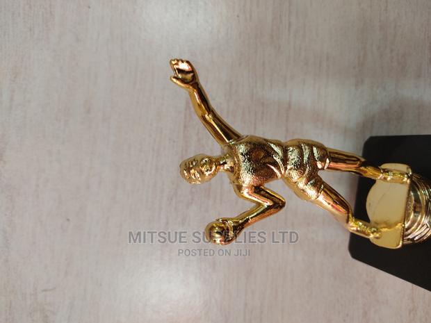 Shot Put Competition Trophy 6.5 Inches - thumbnail 2