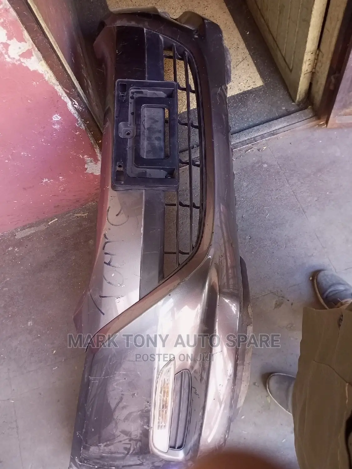 Honda Insight Fromt Bumper