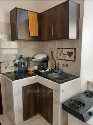 Airbnb Gracious Home Bamburi, Studio Apartment