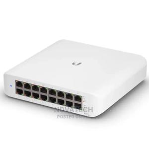 Ubiquiti 16 Ports Switch Lite Usw-Lite-16-Poe - thumbnail 2