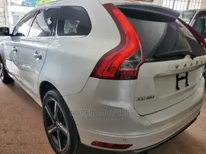 Volvo XC60 2016 Off White