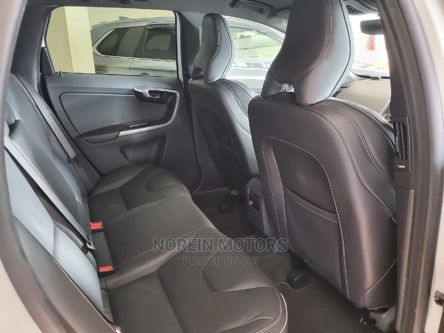 Volvo XC60 2016 Off White