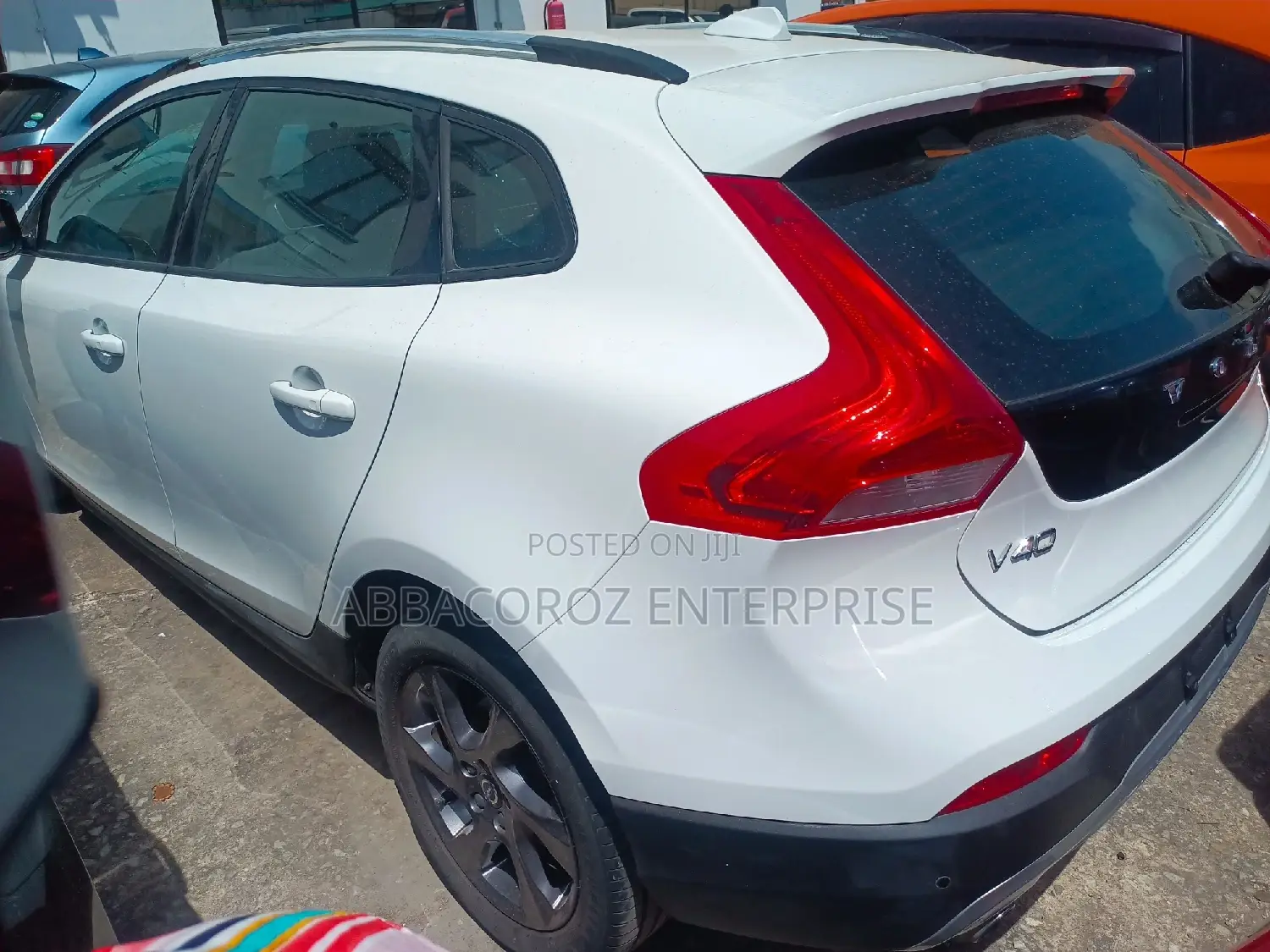 Volvo V40 T6 R-Design Platinum AWD 2015 White