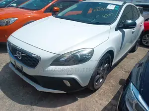 Volvo V40 T6 R-Design Platinum AWD 2015 White
