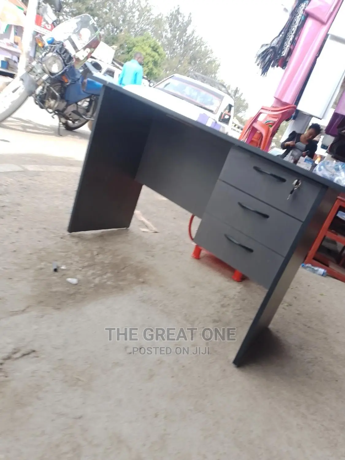 Office Desk
