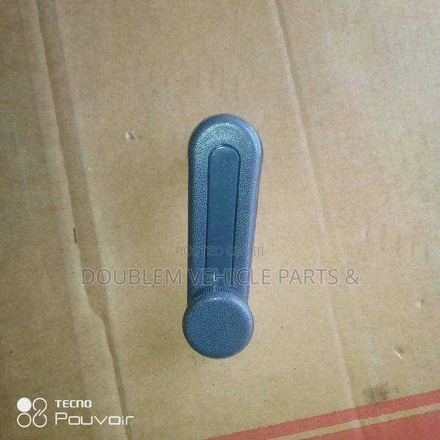 Winding Handle Toyota - main view