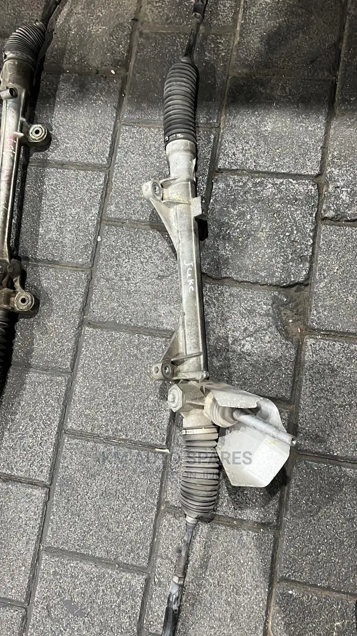 Nissan Juke Steering Rack.